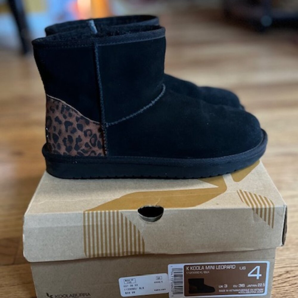 KOOLABURRA BY UGG: YOUTH GIRLS 'KOOLA MINI LEOPARD' SUEDE FASHION BOOTS-SIZE 4